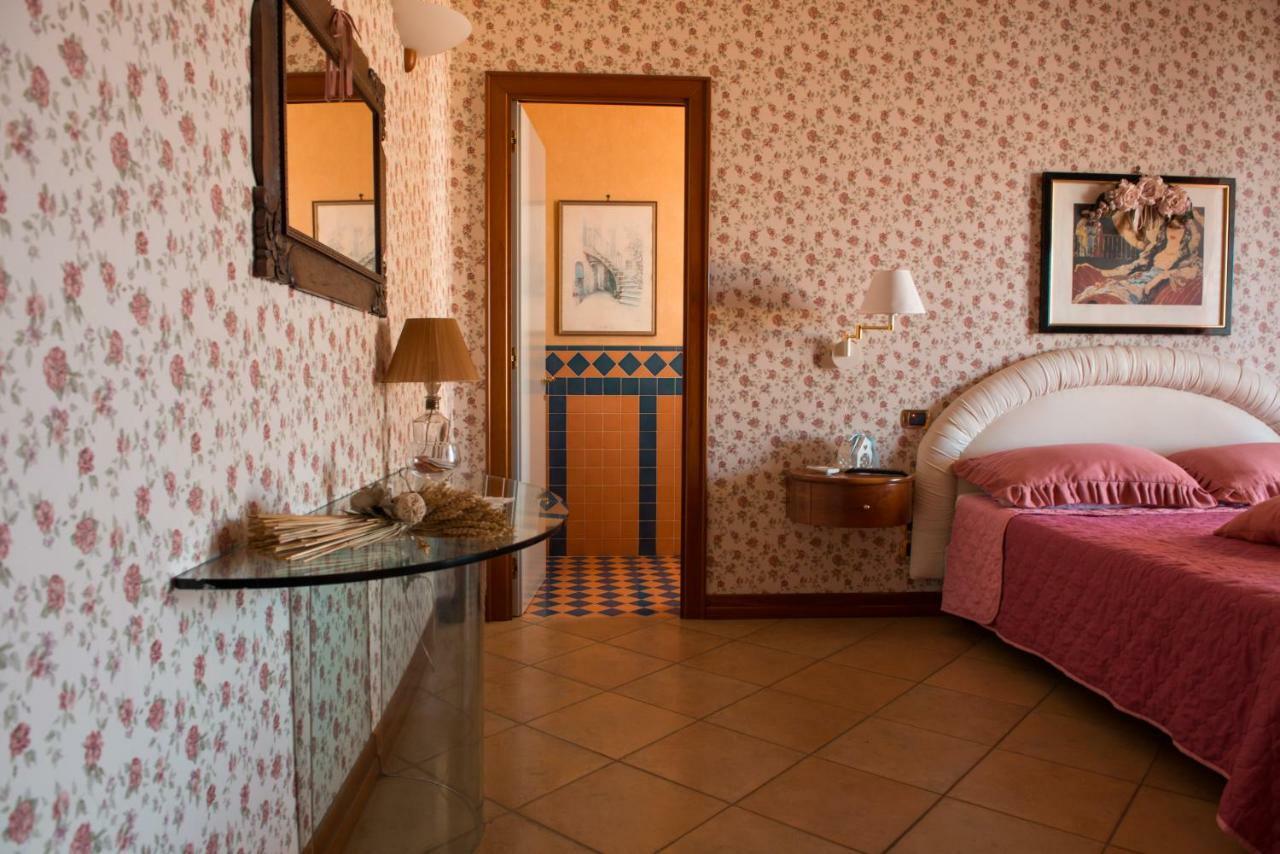 Lucia Terrazza Panoramica Apartment